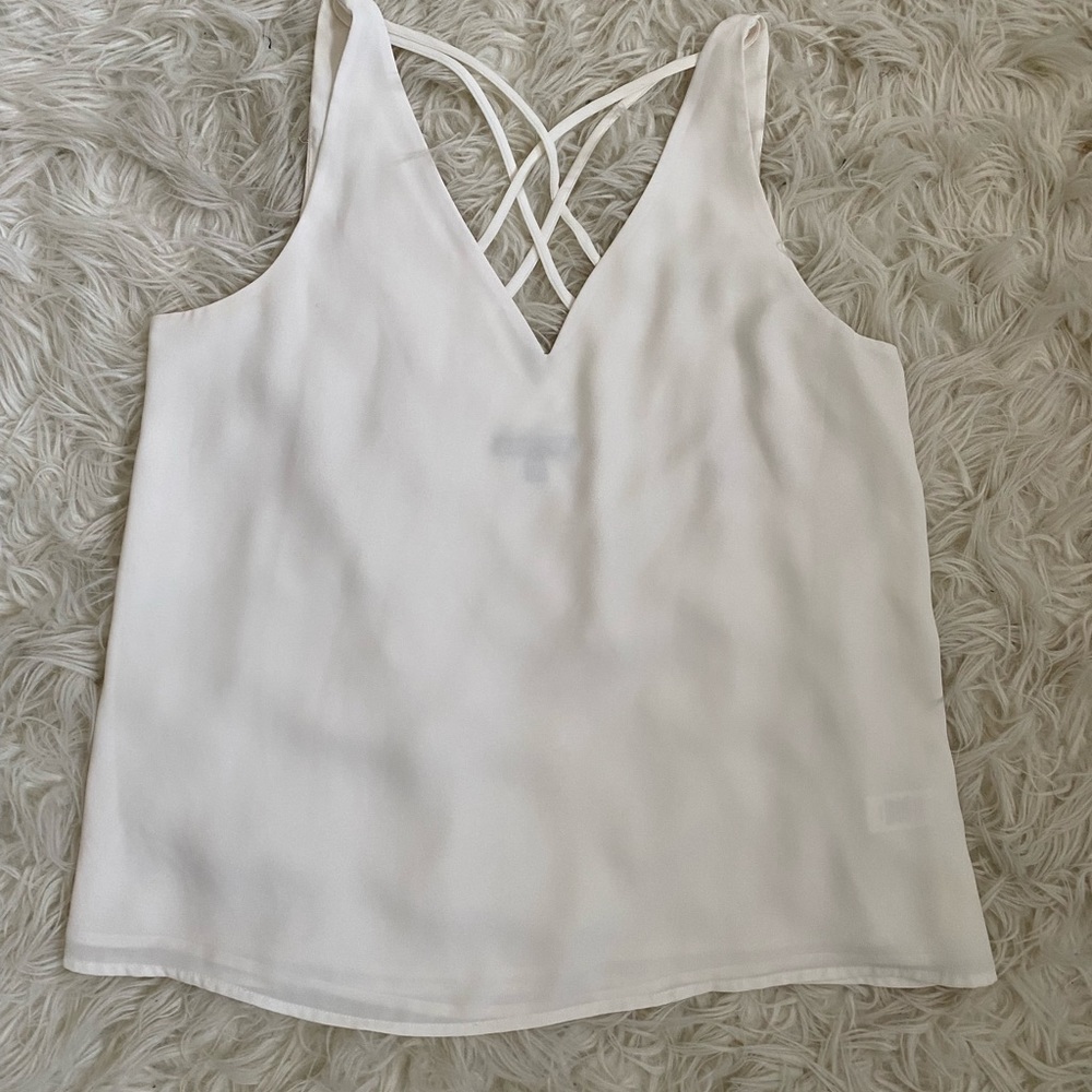 Express white tank size small s